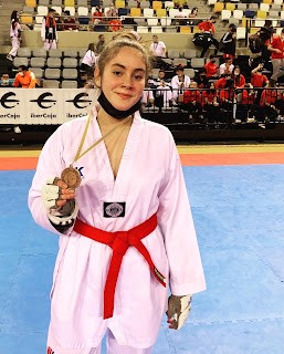 Los clubes navarros no paran .....